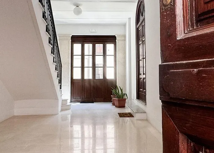 La Casa Al Centro 3*